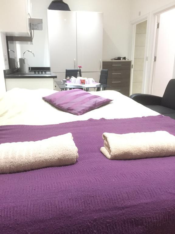Whitechapel Guest house 2*