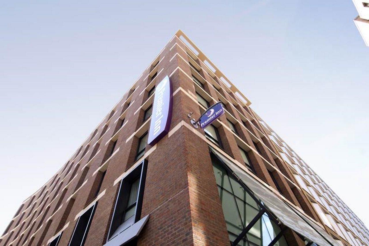 Premier Southwark London