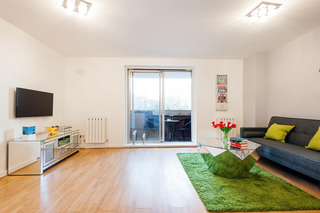 The Cromwell Road Sherborne Court Apartamento