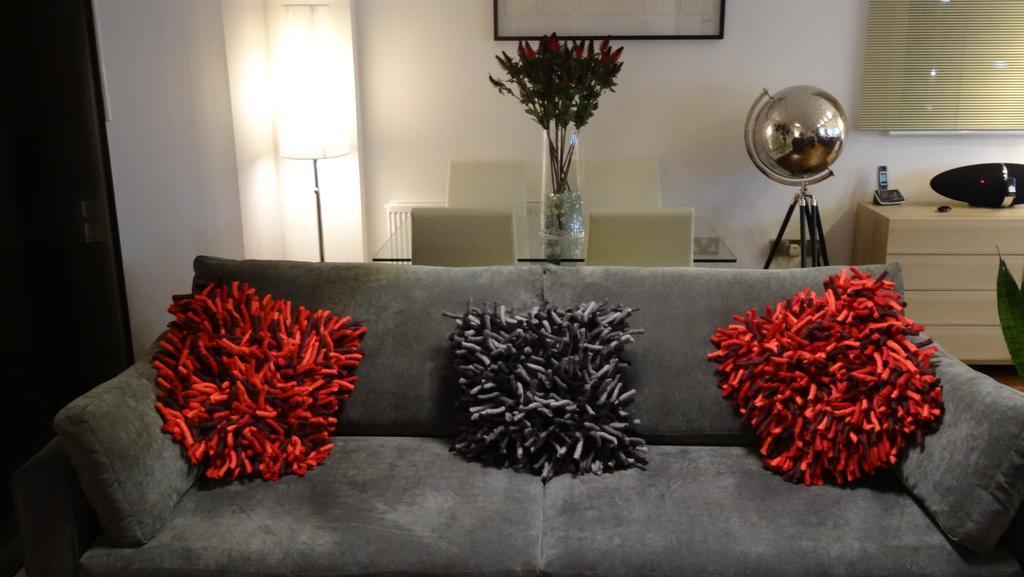 Apartment Arments Court *