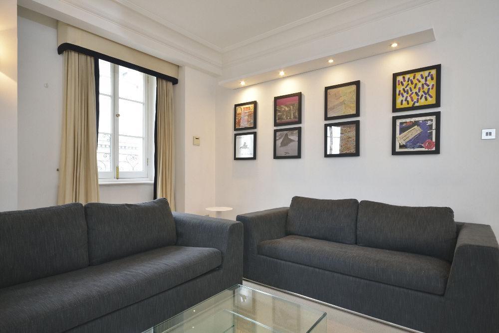 Apartment Uber Trafalgar London