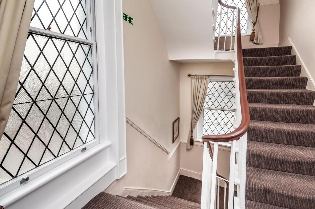 Jenkins Apartment London