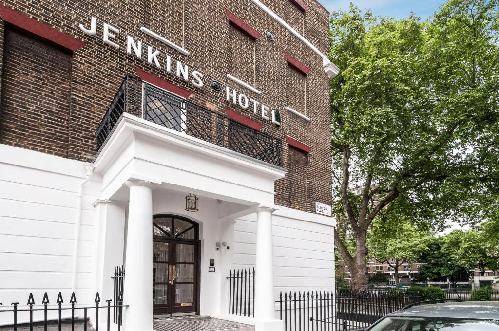 Jenkins Apartment