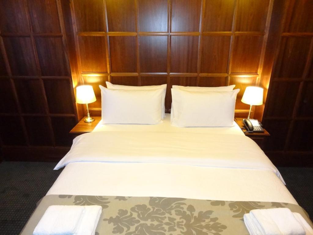 Regency House 3* London