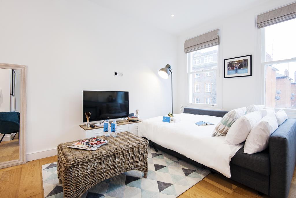 Apartment The Lillie Road Residence *