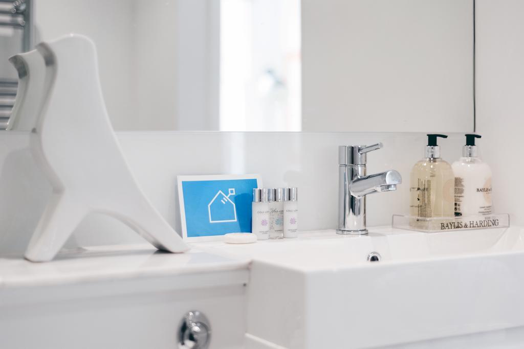 The Lillie Road Residence Apartment London