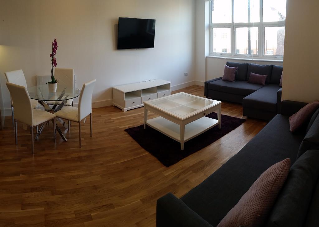 Urban Apartamento *