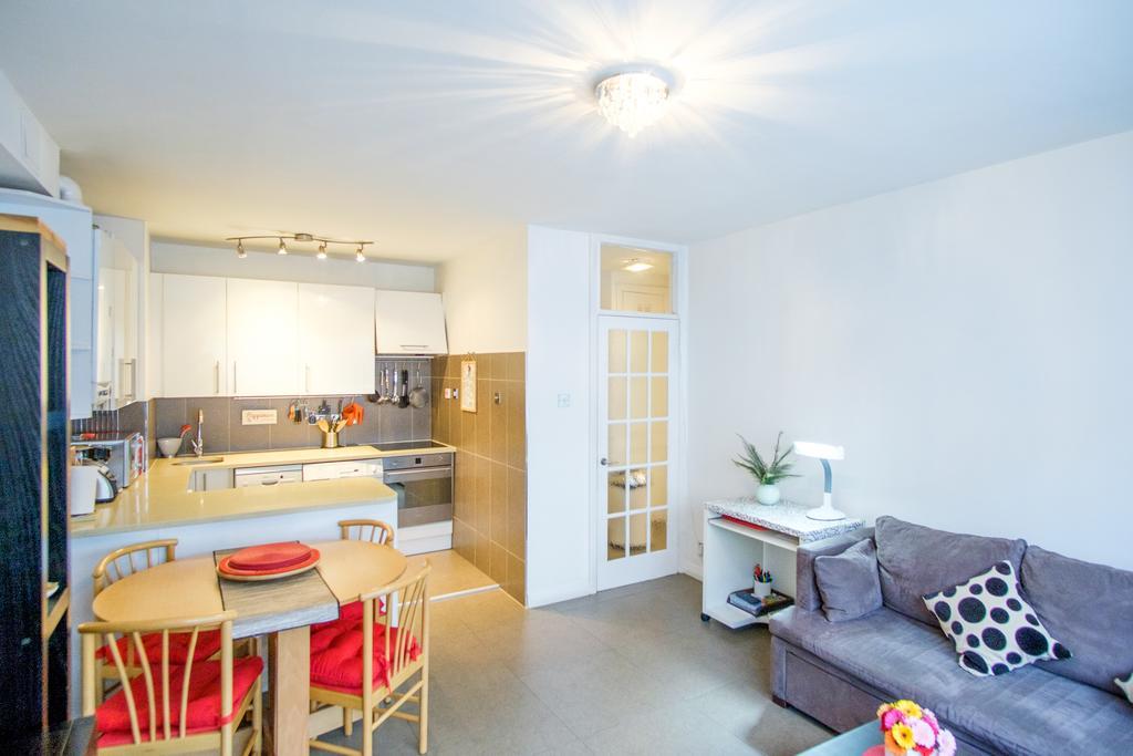 Apartment Quality Stylish Flat In Russell Square London