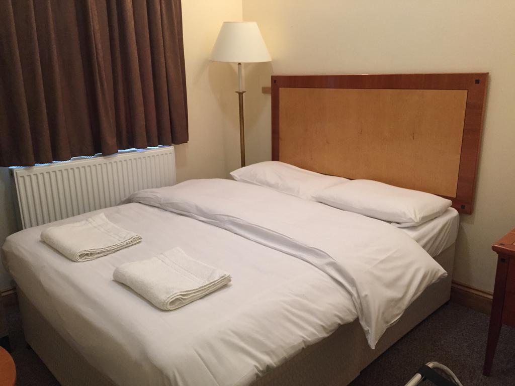 Shelton Hotel, Finsbury Park 3* London