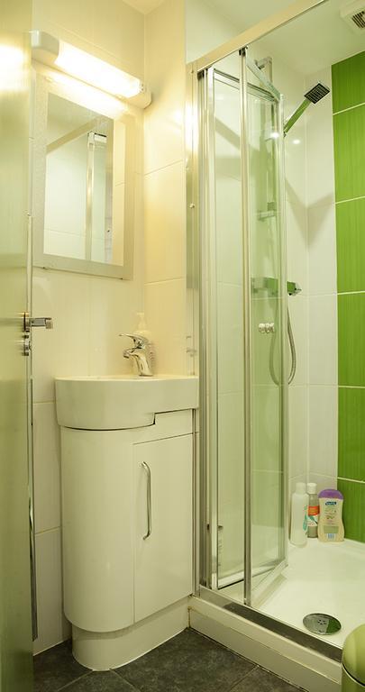 Guest house Devon House 3*