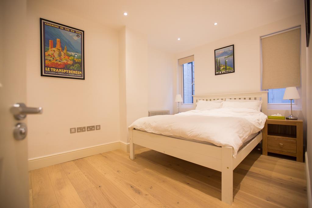 Luxury 2 Bed/bath Next To Hyde Park * London