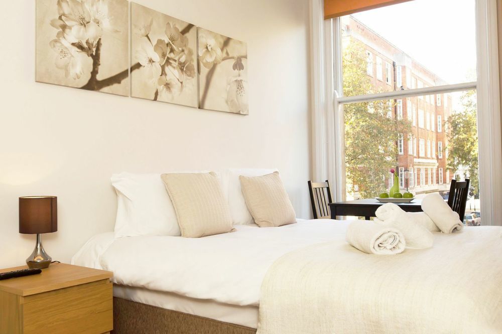 Apple Apartments Kensington London 4*