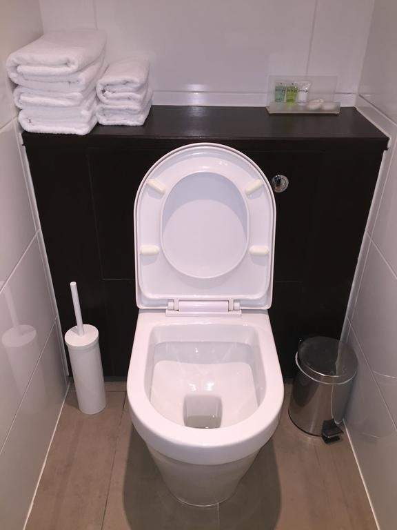 Lyall Aparthotel London