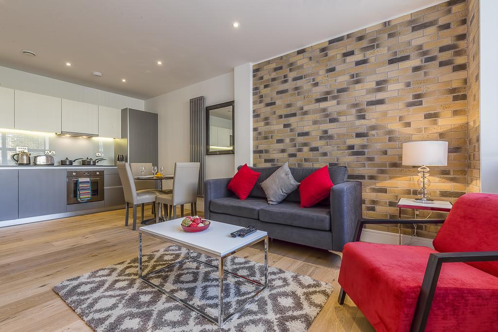Carlow One Apartment London