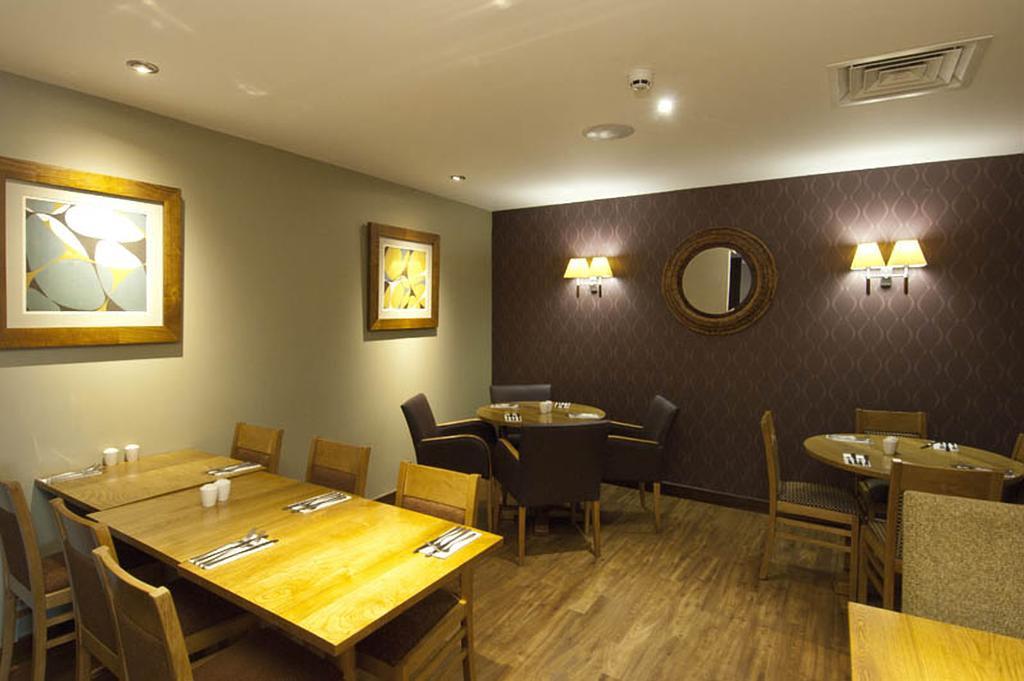 Premier Hanger Lane Hotel Londres
