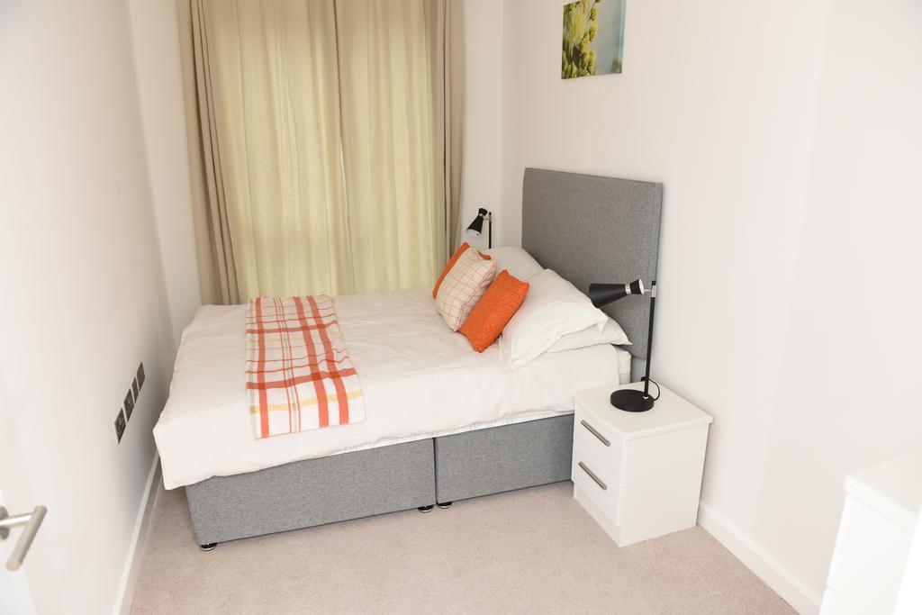Greenwich Two Bedroom Apartment London