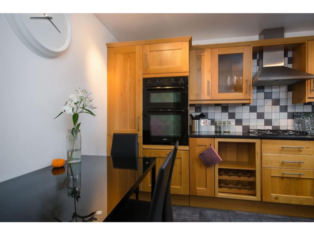 Guest house Cozy Room Very Close To Canary Wharf ! *