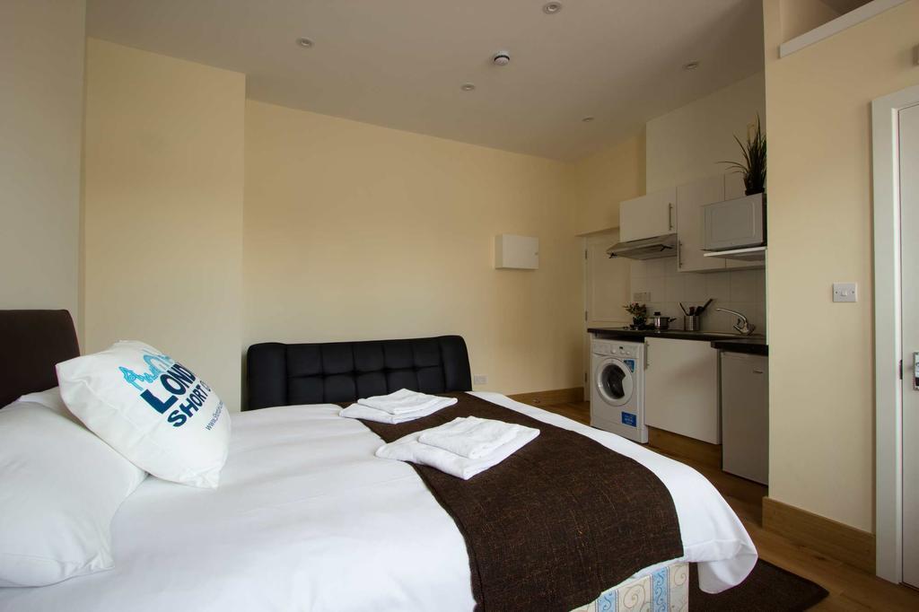 Private Willesden Green
