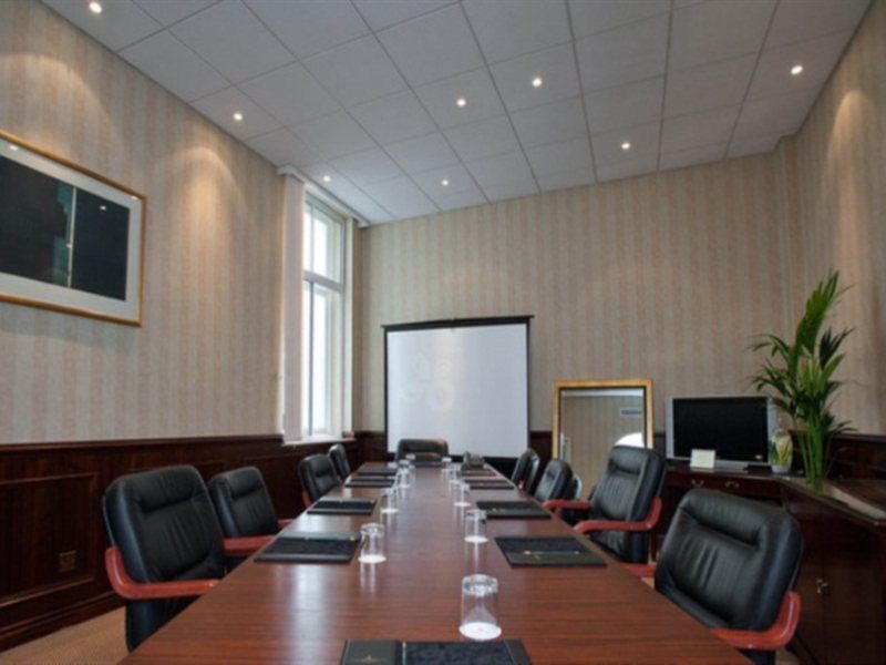 The Bailey's Kensington 4*