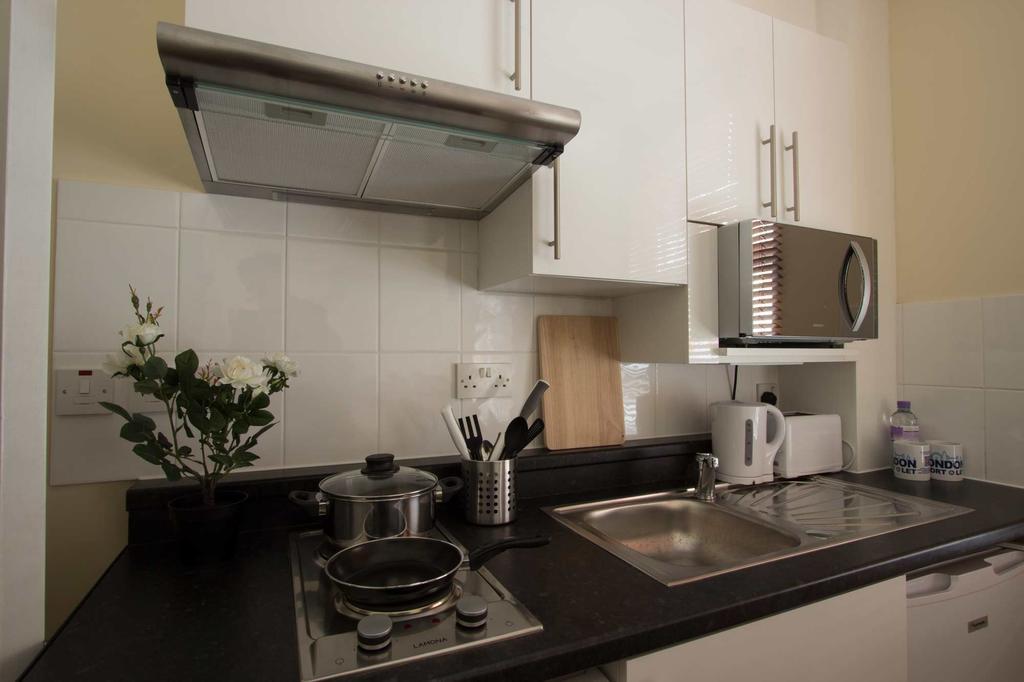 Private Willesden Green