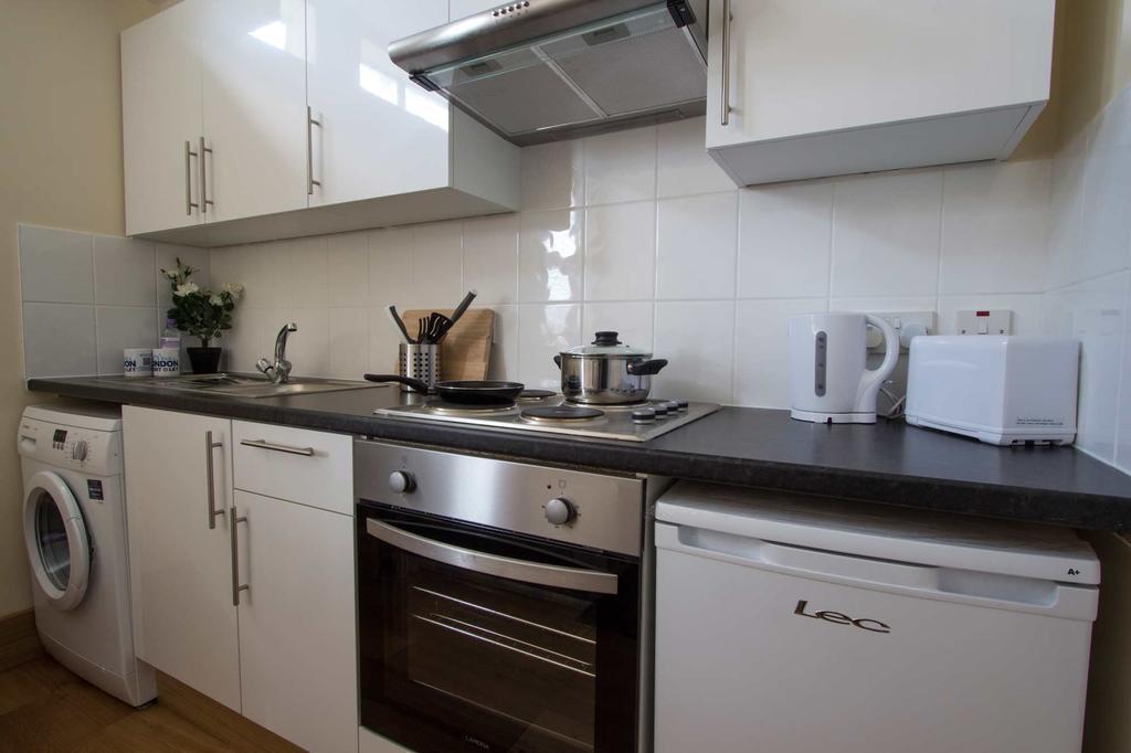 Private Willesden Green London