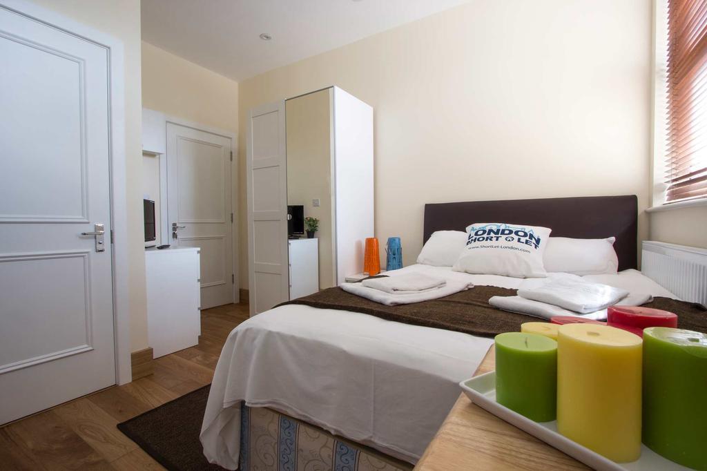 Private Willesden Green