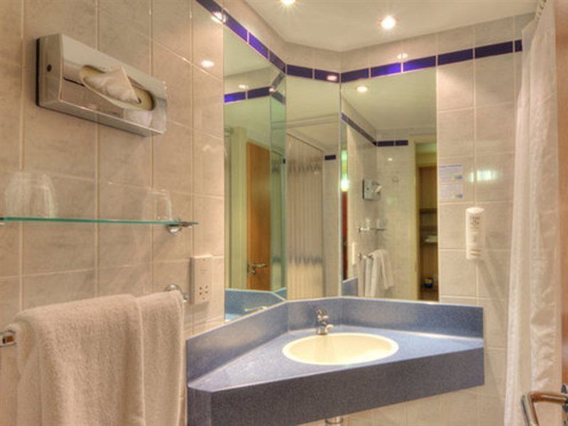 Hotel Express Limehouse By Ihg Londres