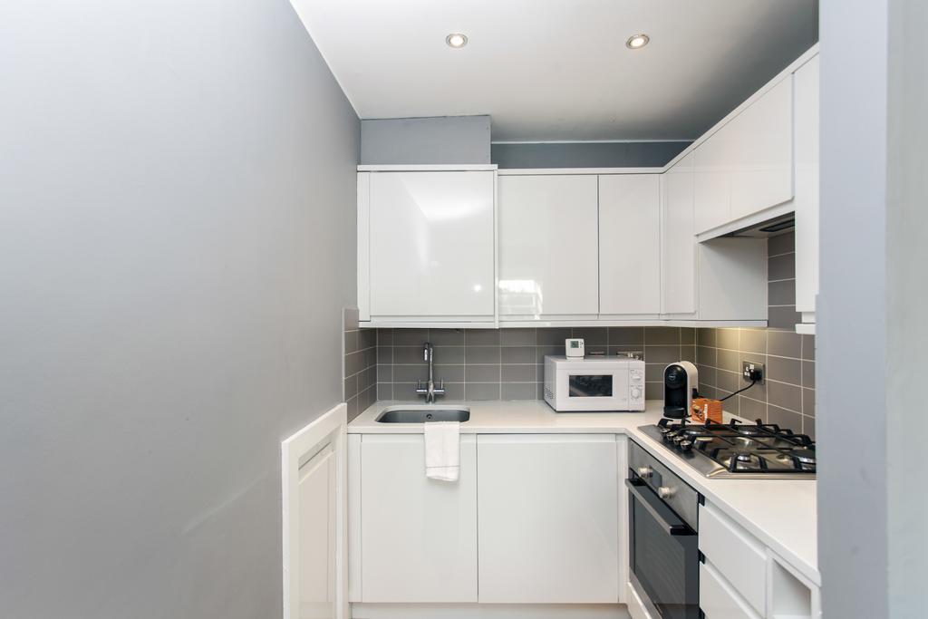 Italianflat - Elsham Apartment London