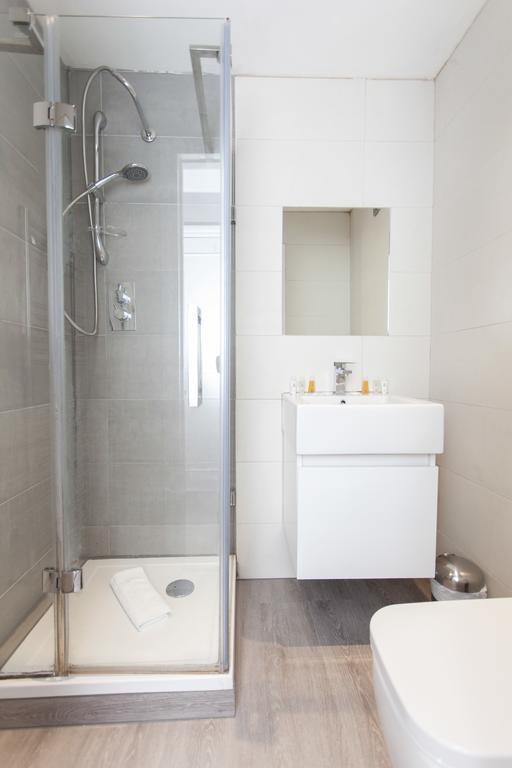 Italianflat - Elsham * London
