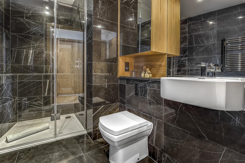 Arena Tower Apartment *