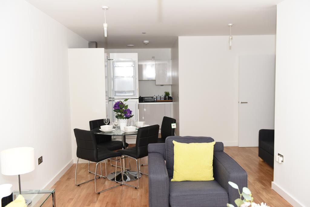 Greenwich Two Bedroom * London