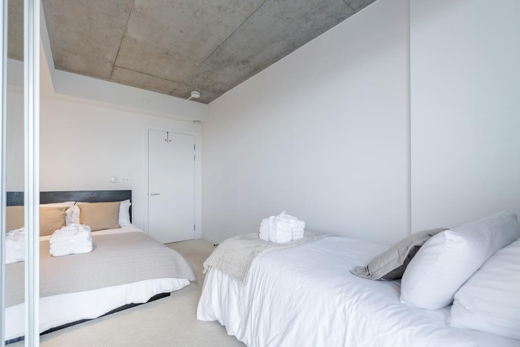 Royal Docks Penthouse London