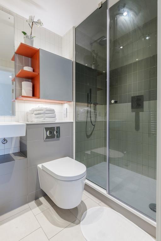 Royal Docks Penthouse London