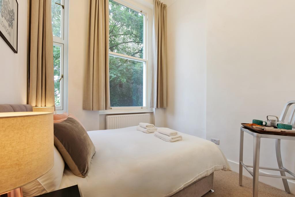 Guest house Nevern House London