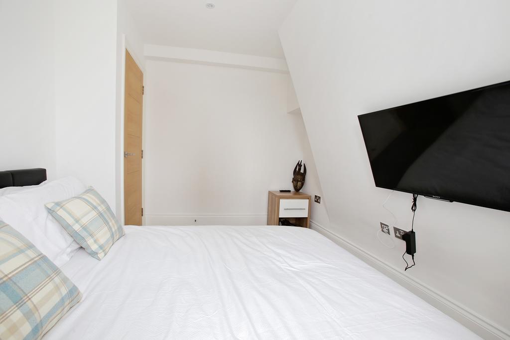Piccadilly Lofts By Allo Housing * London
