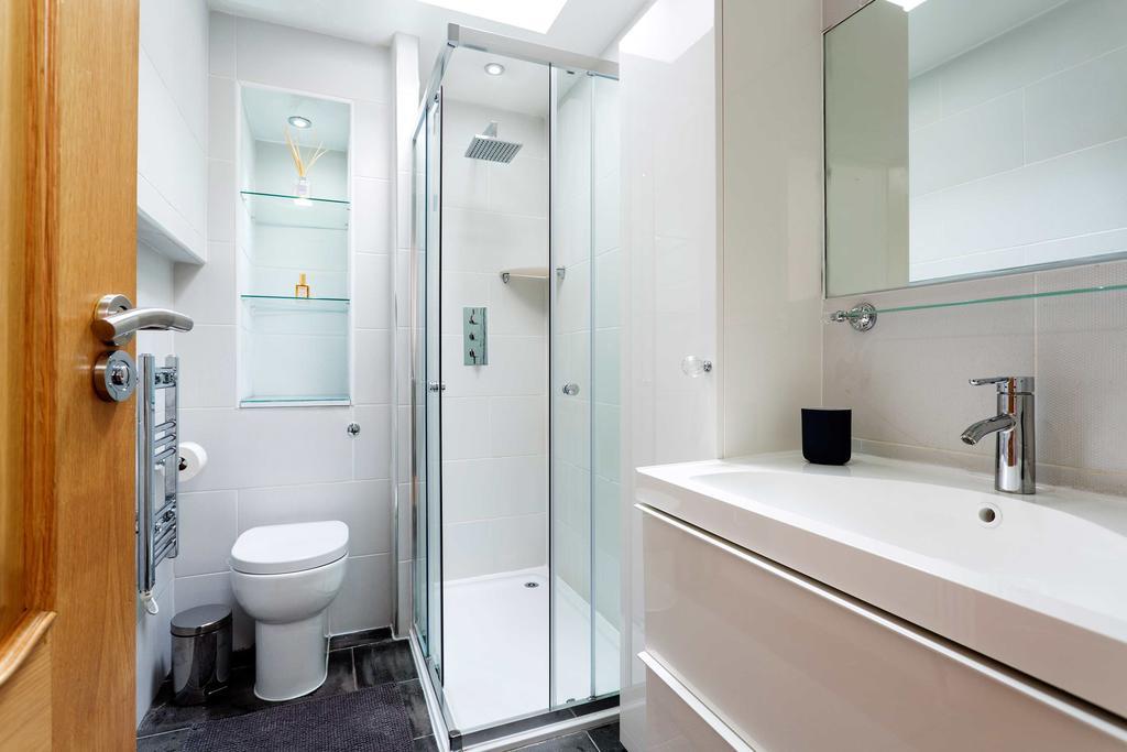 Little Venice Canal Townhouse Apartment London