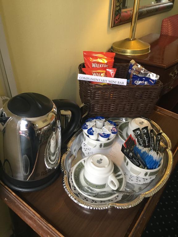 Acomodação com café da manhã  Albany 2*
