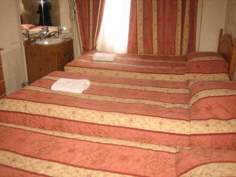 Ravna Gora Hotel London