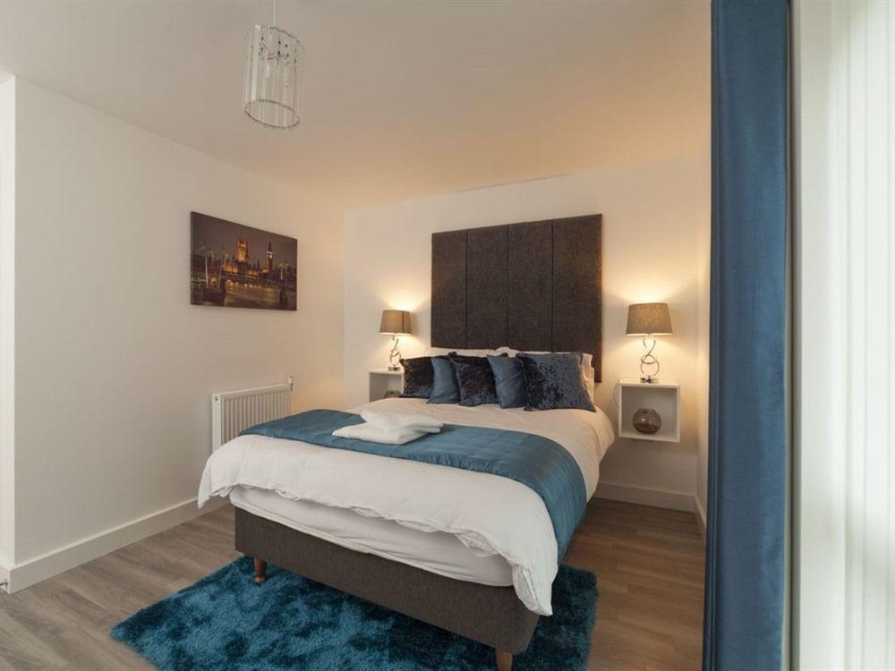 Apartment In2