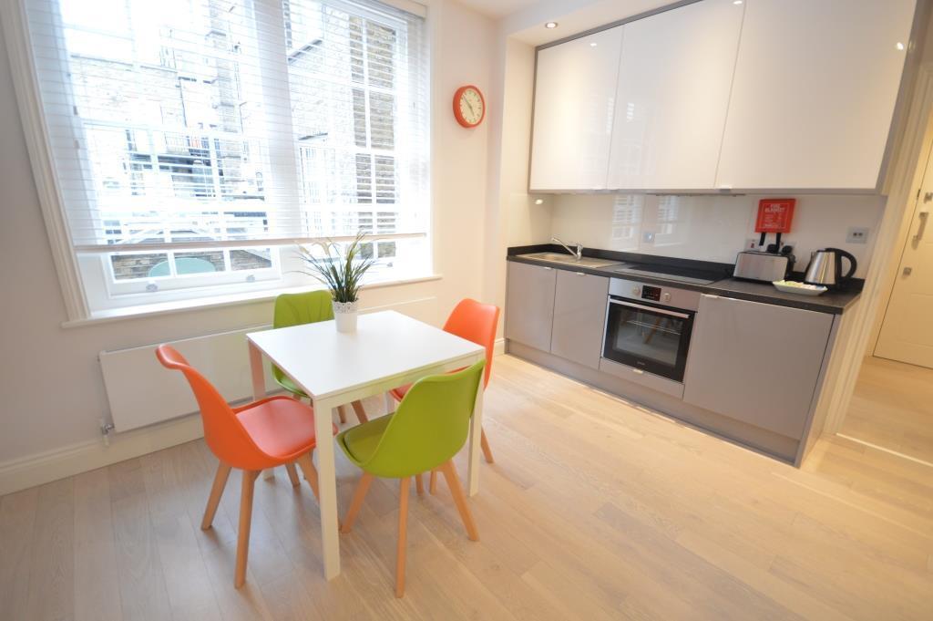 St Anne's Court By Indigo Flats Londres