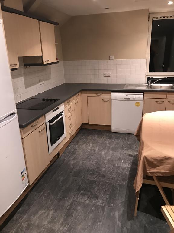 Apartment Regents Plaza London