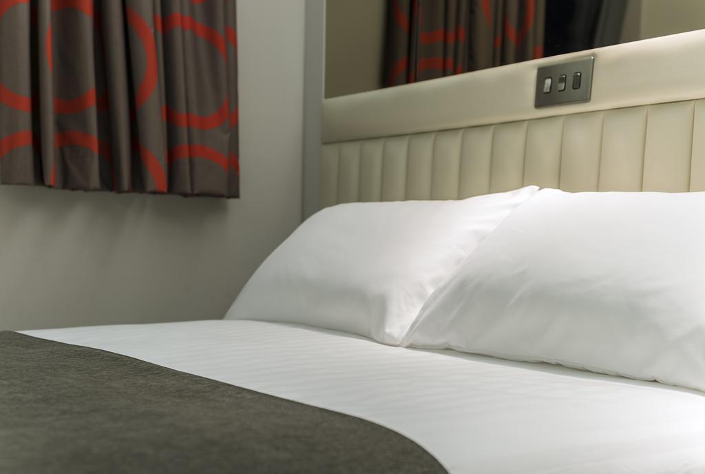 Hotel Point A Canary Wharf 3*