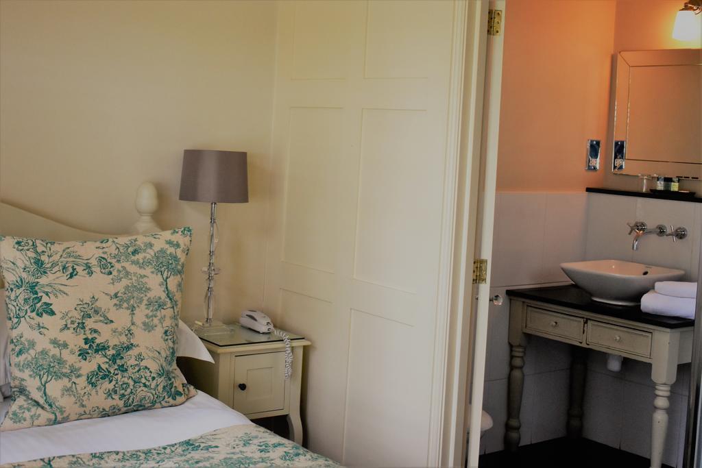 Packfords 3*