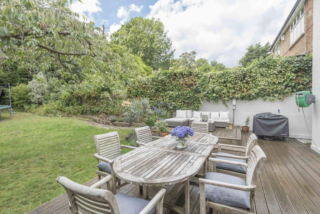 Fashionable Family In Southfields Holiday home London