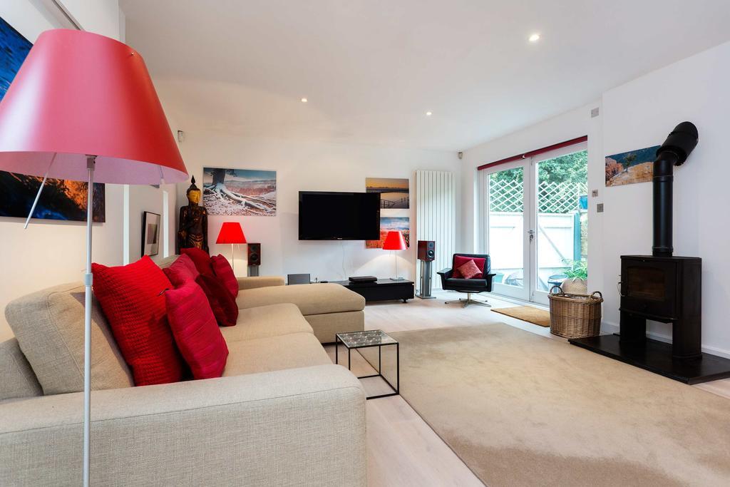 Veeve - Camden Mews Terrace London