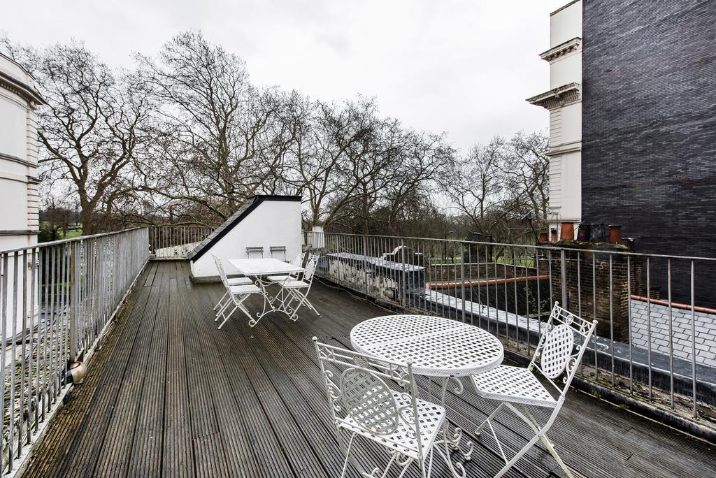 Apartment Hyde Park Terrace London