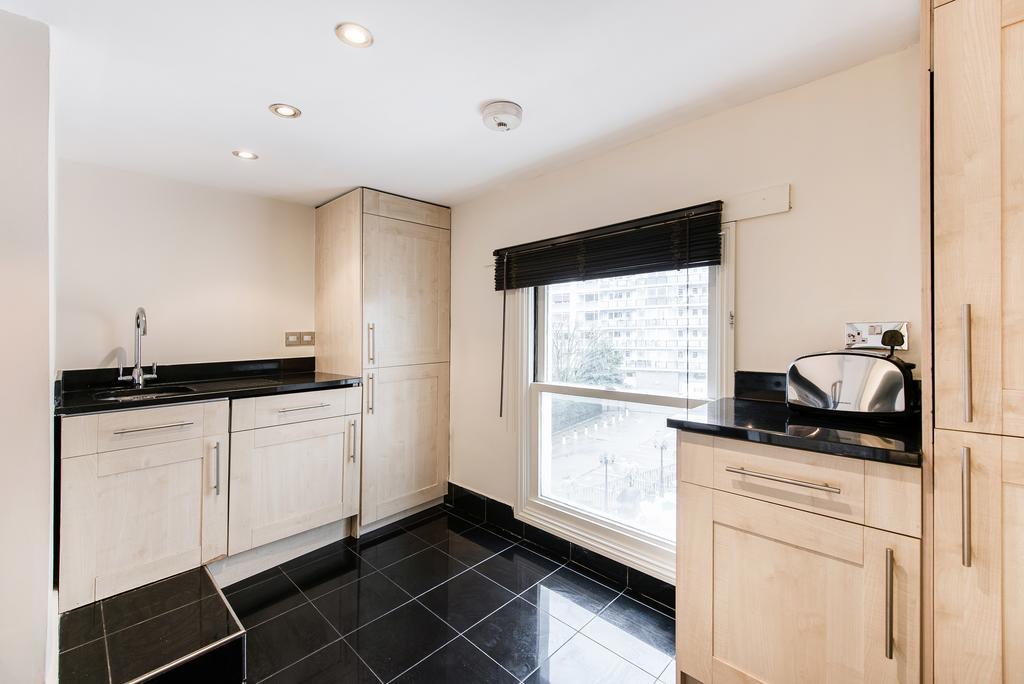 Apartment Hyde Park Terrace