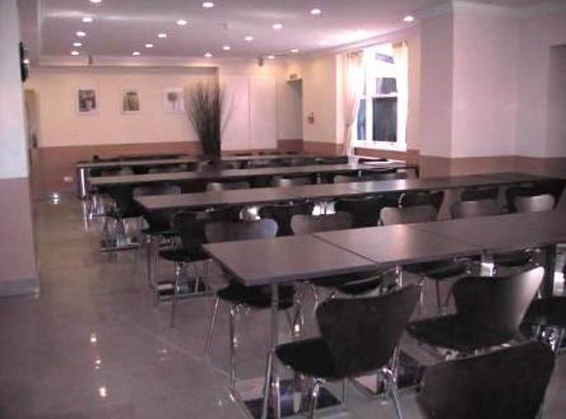 House Hotel