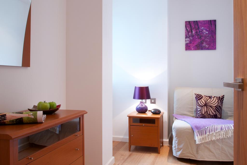 Miles Place By Viridian Apartment London