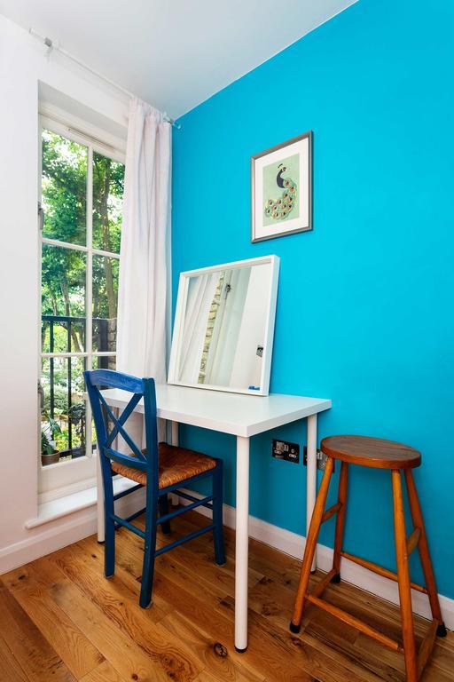 Little Venice Canal Townhouse Apartment